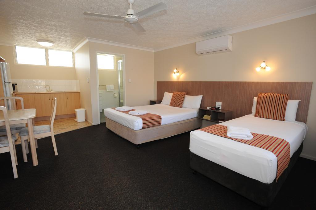Shoredrive Motel 3*